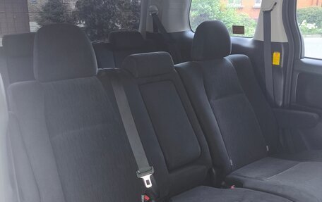 Toyota Vellfire I, 2012 год, 900 000 рублей, 2 фотография