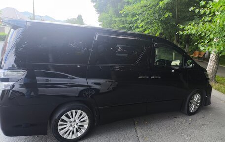 Toyota Vellfire I, 2012 год, 900 000 рублей, 3 фотография