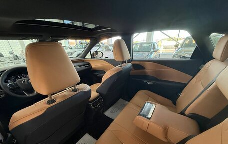 Lexus RX IV рестайлинг, 2025 год, 7 899 000 рублей, 10 фотография