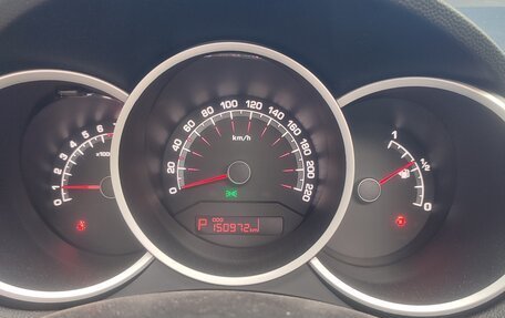 KIA Venga I, 2013 год, 15 фотография