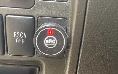 Toyota Land Cruiser 200, 2010 год, 2 750 000 рублей, 15 фотография