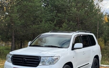 Toyota Land Cruiser 200, 2010 год, 2 750 000 рублей, 7 фотография