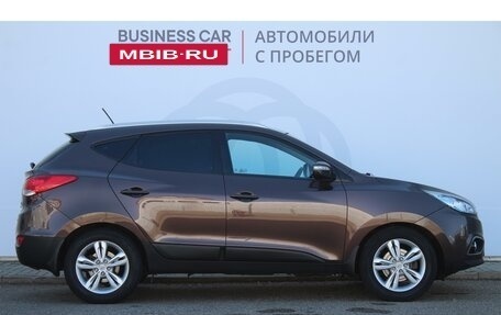 Hyundai ix35 I рестайлинг, 2013 год, 1 100 000 рублей, 2 фотография