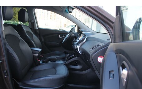 Hyundai ix35 I рестайлинг, 2013 год, 1 100 000 рублей, 13 фотография