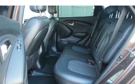 Hyundai ix35 I рестайлинг, 2013 год, 1 100 000 рублей, 11 фотография