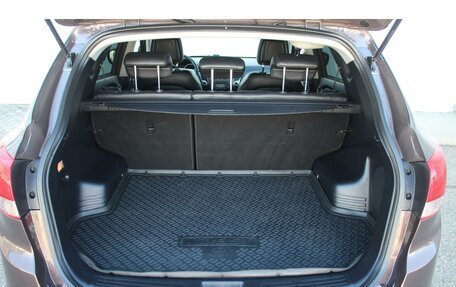 Hyundai ix35 I рестайлинг, 2013 год, 1 100 000 рублей, 12 фотография