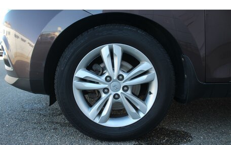 Hyundai ix35 I рестайлинг, 2013 год, 1 100 000 рублей, 9 фотография