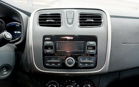 Renault Sandero II рестайлинг, 2019 год, 1 091 000 рублей, 15 фотография