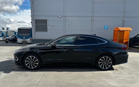 Hyundai Sonata VIII, 2021 год, 2 900 000 рублей, 3 фотография