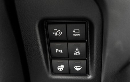 Toyota Land Cruiser Prado 150 рестайлинг 2, 2019 год, 5 500 000 рублей, 15 фотография