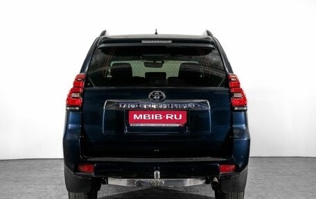 Toyota Land Cruiser Prado 150 рестайлинг 2, 2019 год, 5 500 000 рублей, 4 фотография