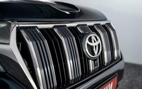 Toyota Land Cruiser Prado 150 рестайлинг 2, 2019 год, 5 500 000 рублей, 22 фотография