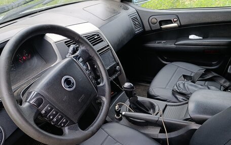 SsangYong Kyron I, 2010 год, 690 000 рублей, 3 фотография