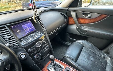 Infiniti FX II, 2012 год, 2 000 000 рублей, 7 фотография