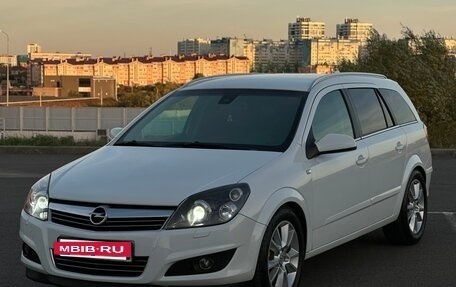 Opel Astra H, 2008 год, 680 000 рублей, 3 фотография