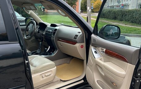 Toyota Land Cruiser Prado 120 рестайлинг, 2003 год, 1 649 000 рублей, 6 фотография