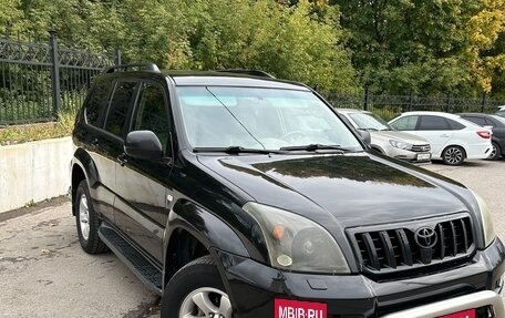 Toyota Land Cruiser Prado 120 рестайлинг, 2003 год, 1 649 000 рублей, 2 фотография