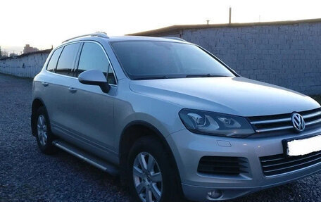 Volkswagen Touareg III, 2013 год, 2 349 000 рублей, 2 фотография