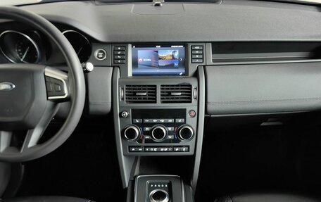 Land Rover Discovery Sport I рестайлинг, 2017 год, 1 895 000 рублей, 12 фотография