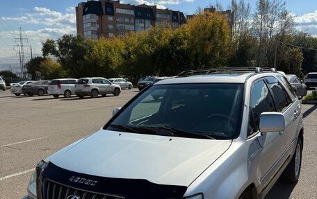 Lexus RX IV рестайлинг, 2001 год, 750 000 рублей, 1 фотография