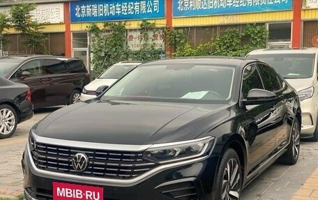 Volkswagen Passat B8 рестайлинг, 2022 год, 2 250 000 рублей, 1 фотография