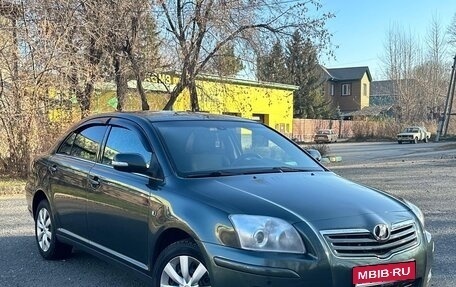 Toyota Avensis III рестайлинг, 2006 год, 690 000 рублей, 1 фотография