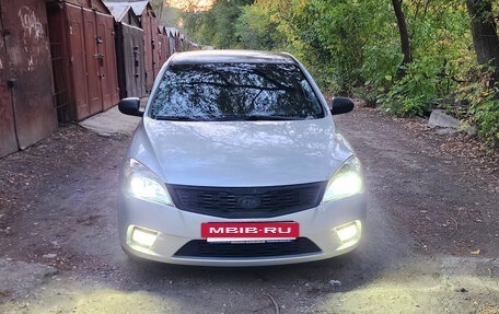 KIA cee'd I рестайлинг, 2010 год, 950 000 рублей, 2 фотография