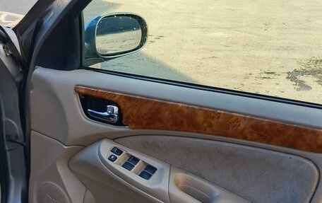 Nissan Bluebird Sylphy II, 2000 год, 150 000 рублей, 10 фотография
