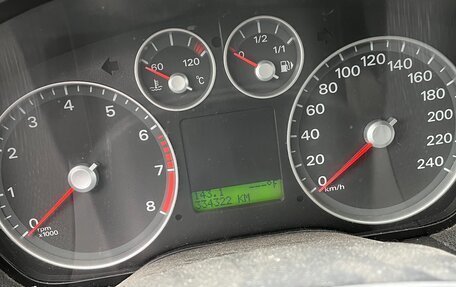 Ford Focus II рестайлинг, 2006 год, 150 000 рублей, 6 фотография