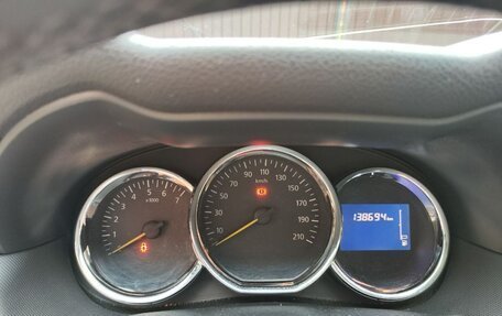 Renault Duster I рестайлинг, 2017 год, 1 080 000 рублей, 7 фотография