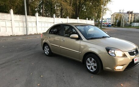 KIA Rio II, 2010 год, 585 000 рублей, 11 фотография