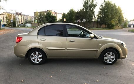 KIA Rio II, 2010 год, 585 000 рублей, 6 фотография