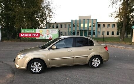 KIA Rio II, 2010 год, 585 000 рублей, 8 фотография