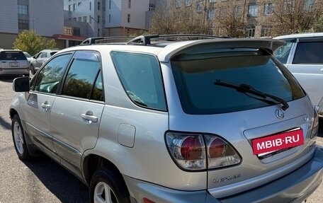 Lexus RX IV рестайлинг, 2001 год, 750 000 рублей, 9 фотография