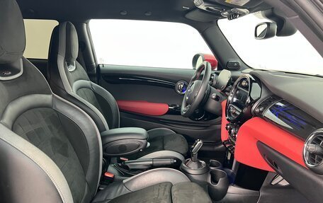 MINI Hatch, 2020 год, 2 990 000 рублей, 12 фотография