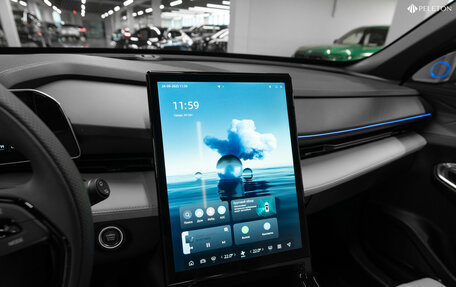 Geely Atlas, 2023 год, 2 800 000 рублей, 16 фотография