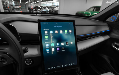 Geely Atlas, 2023 год, 2 800 000 рублей, 18 фотография