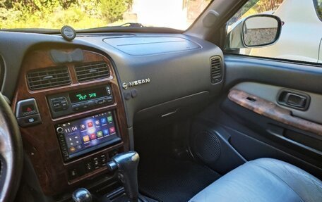 Nissan Pathfinder, 1998 год, 900 000 рублей, 12 фотография