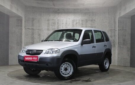 Chevrolet Niva I рестайлинг, 2020 год, 897 000 рублей, 1 фотография