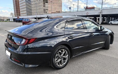 Hyundai Sonata VIII, 2021 год, 2 500 000 рублей, 8 фотография
