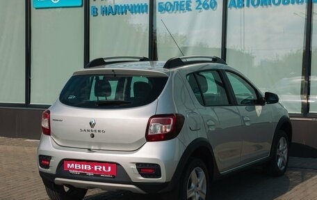 Renault Sandero II рестайлинг, 2018 год, 906 000 рублей, 5 фотография