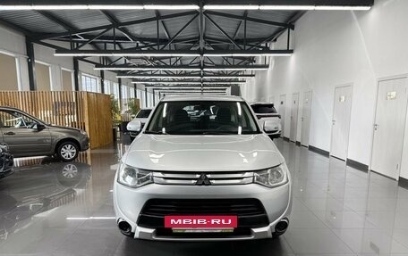 Mitsubishi Outlander III рестайлинг 3, 2014 год, 1 195 000 рублей, 3 фотография