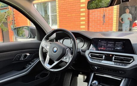 BMW 3 серия, 2020 год, 2 990 000 рублей, 7 фотография