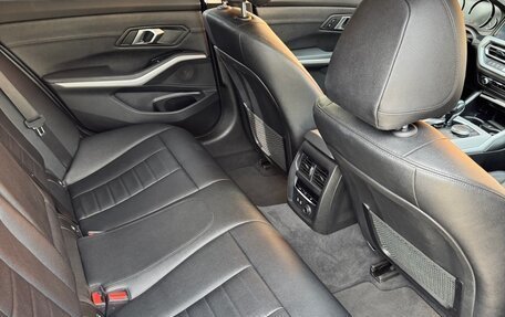 BMW 3 серия, 2020 год, 2 990 000 рублей, 13 фотография