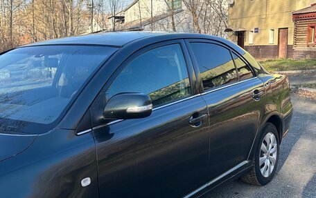 Toyota Avensis III рестайлинг, 2006 год, 690 000 рублей, 9 фотография