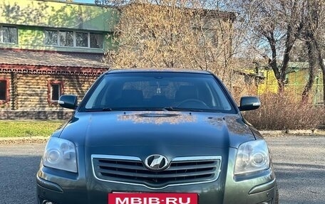 Toyota Avensis III рестайлинг, 2006 год, 690 000 рублей, 2 фотография