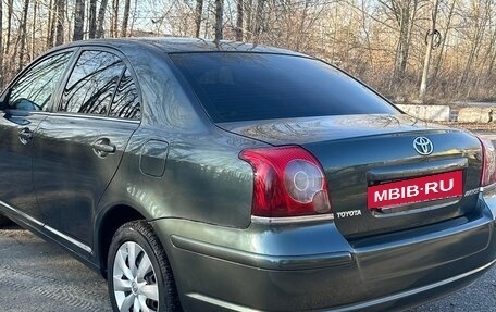 Toyota Avensis III рестайлинг, 2006 год, 690 000 рублей, 7 фотография