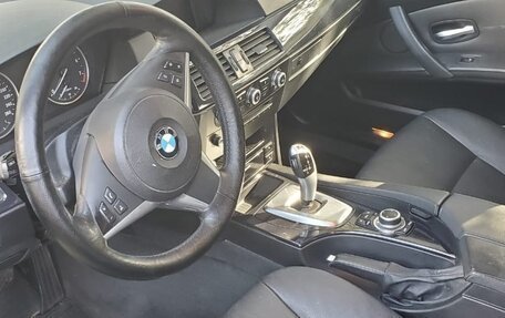 BMW 5 серия, 2009 год, 1 390 000 рублей, 14 фотография