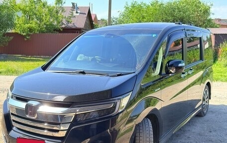 Honda Stepwgn IV, 2018 год, 2 300 000 рублей, 10 фотография