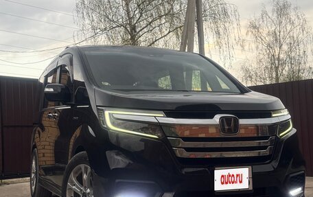 Honda Stepwgn IV, 2018 год, 2 300 000 рублей, 16 фотография